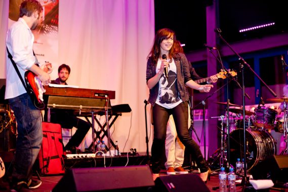 2011 caroline chevin 5