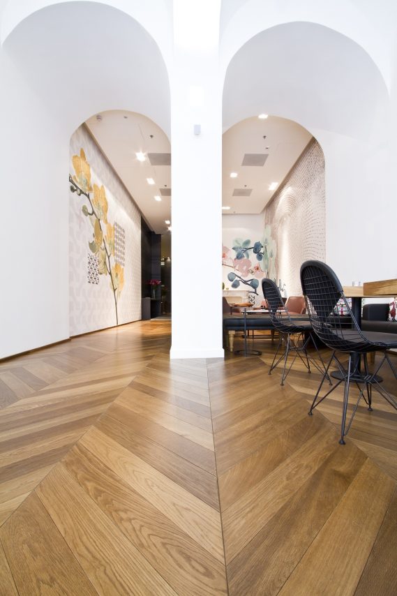 fischgrätparkett eiche parquet chêne à bâtons rompus herring-bone parquet oak frischknecht ag