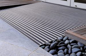 sauberlaufzonen schmutzschleusen tapis anti-salissures pour zones de passage clean-off zones and dirt-trapping floorings frischknecht ag