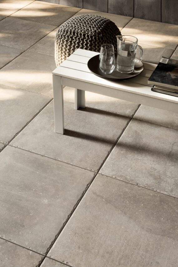 Keramik, Feinsteinzeugs, gartenplatten, parkettboden, bodenbeläge, bodenplatten, thun, bern, gstaad, holzboden, balkon, terrasse, garten